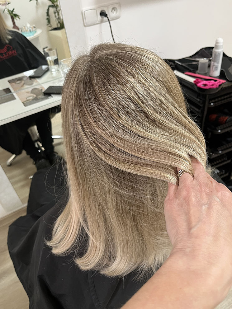 Prosvětlování vlasů